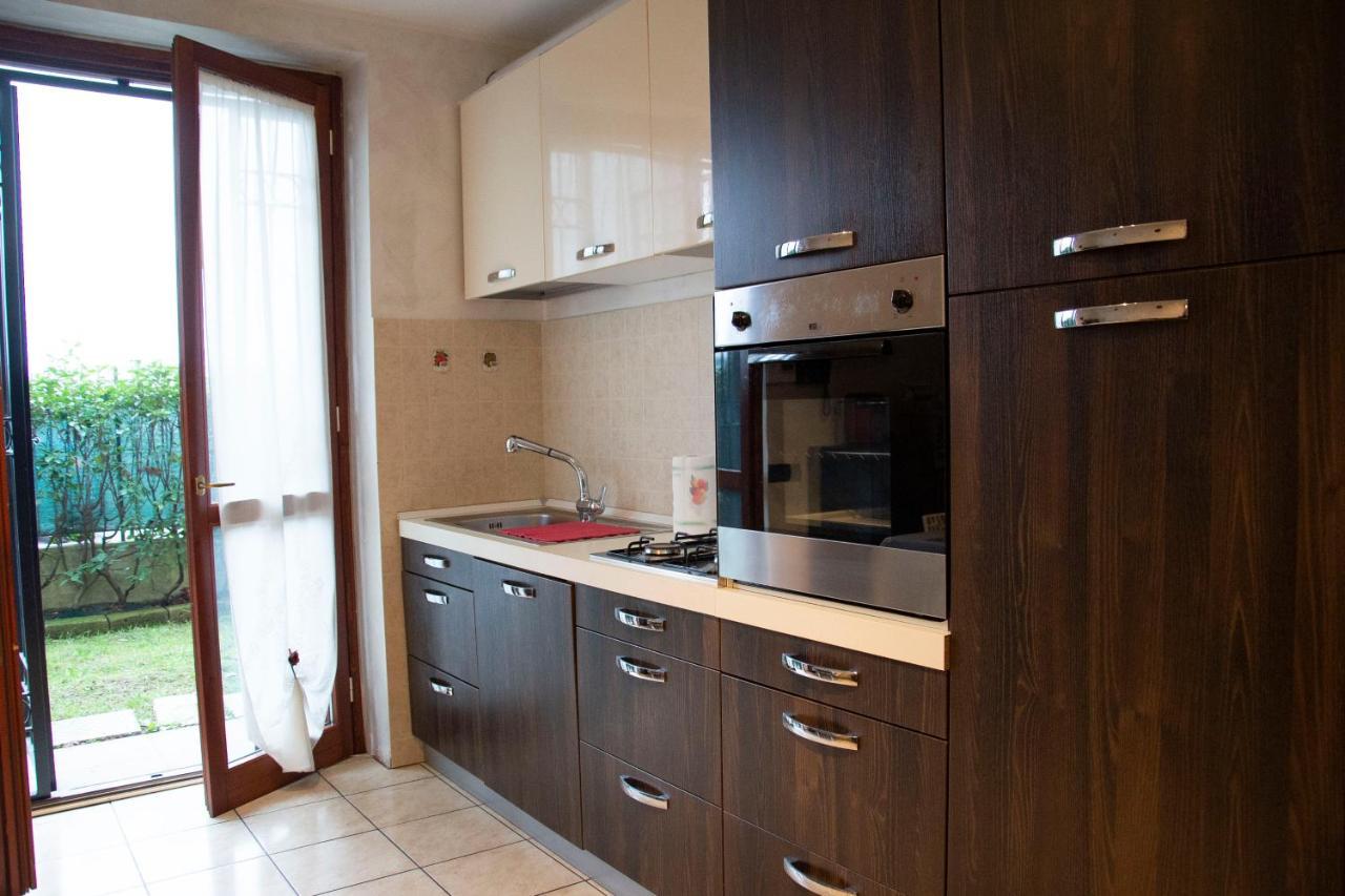 Ferienwohnung Un'Oasi Di Pace Agrate Brianza Exterior foto