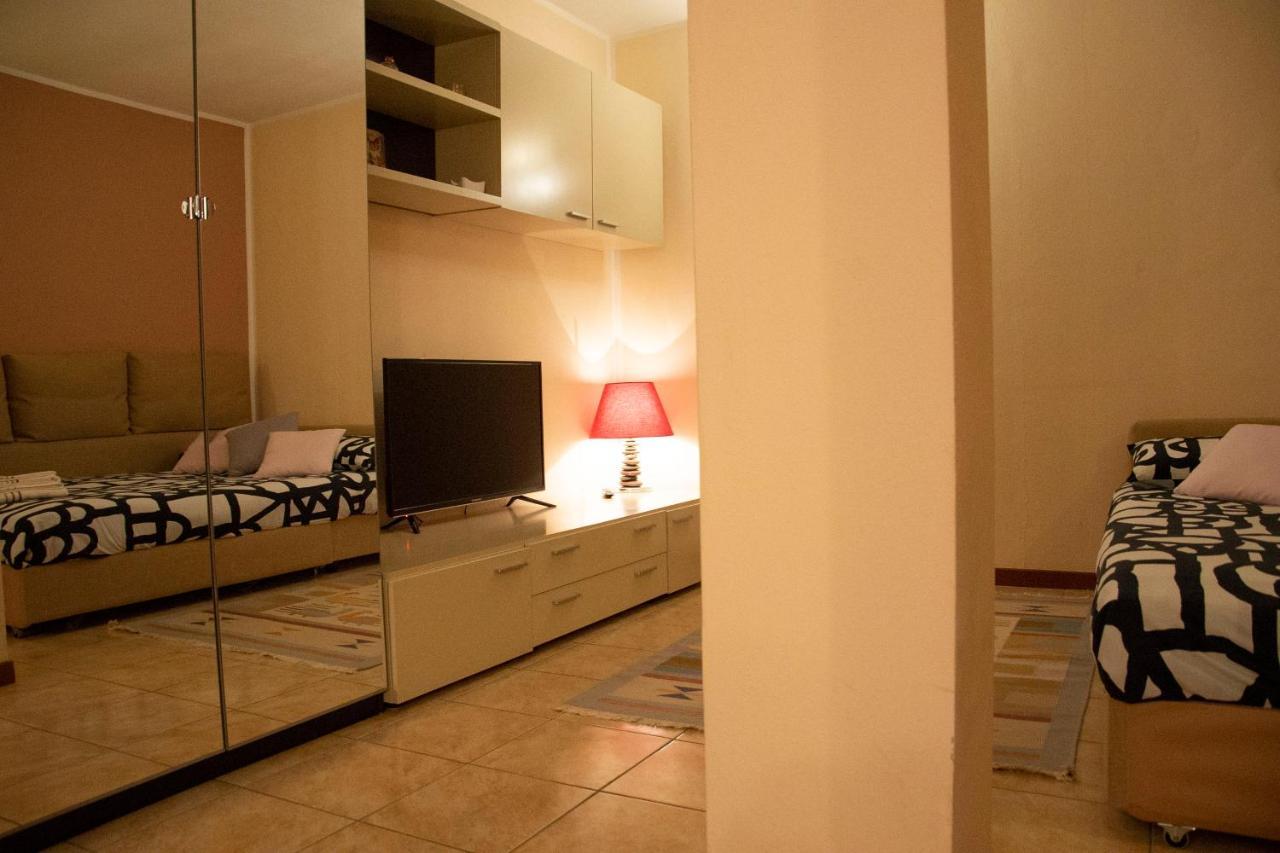 Ferienwohnung Un'Oasi Di Pace Agrate Brianza Exterior foto